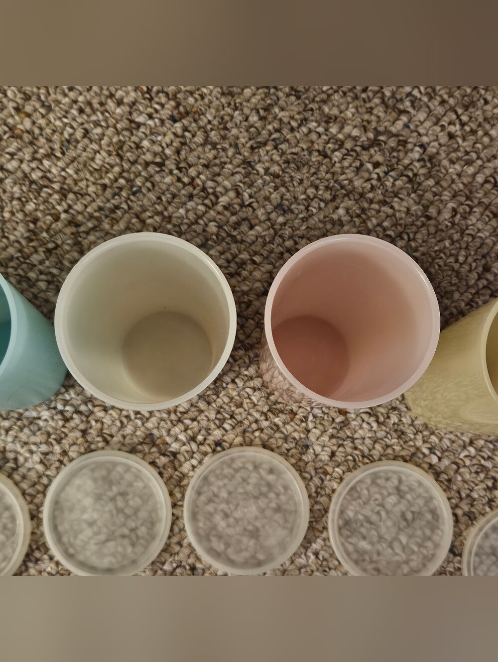 Tupperware Pastel Cups - Picture 4 of 9